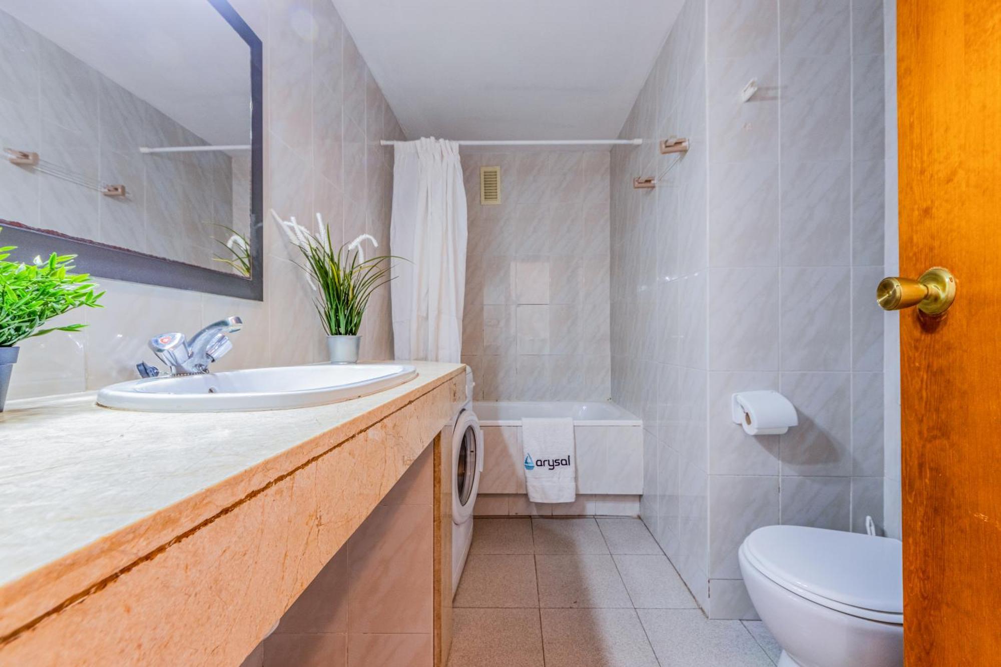 Apartamentos Varadero Arysal Salou Eksteriør billede